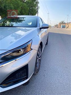 نیسان ئەلتیما